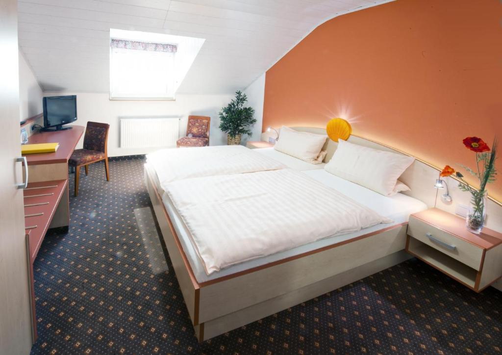 Hotel Sonnental Neusorg Стая снимка