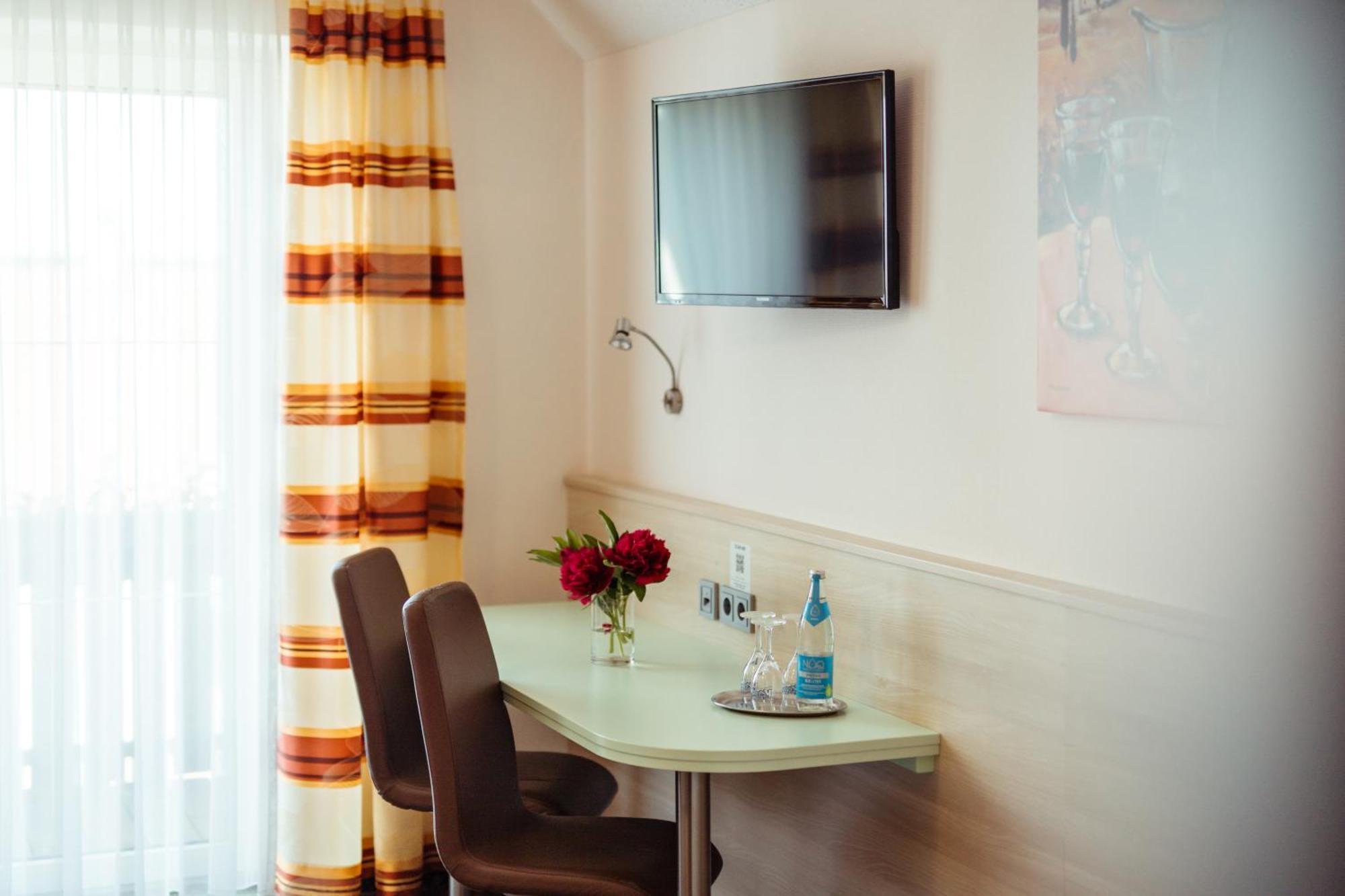 Hotel Sonnental Neusorg Екстериор снимка