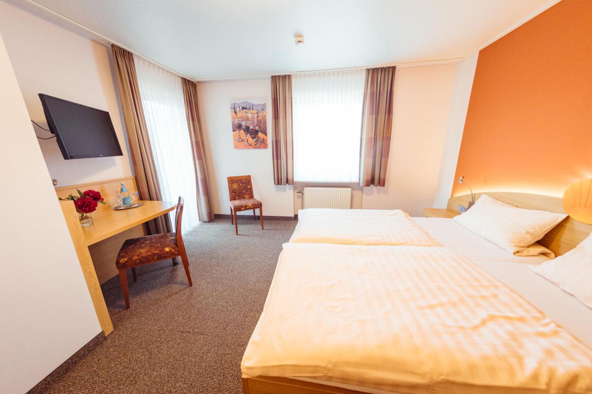 Hotel Sonnental Neusorg Екстериор снимка