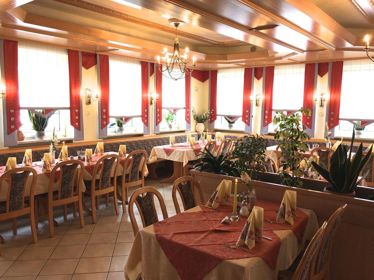 Hotel Sonnental Neusorg Екстериор снимка